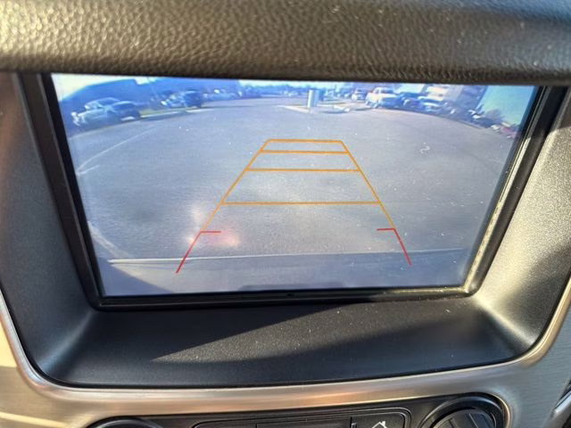 2017 Mineral Metallic GMC Yukon XL Denali 4X4 SUV