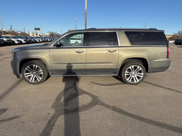2017 Mineral Metallic GMC Yukon XL Denali 4X4 SUV