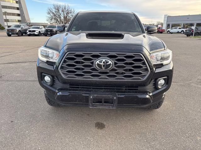 2020 Midnight Black Metallic Toyota Tacoma TRD Sport 4X4 Truck