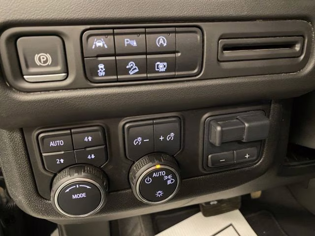 2024 Black Chevrolet Suburban Z71 4X4 SUV