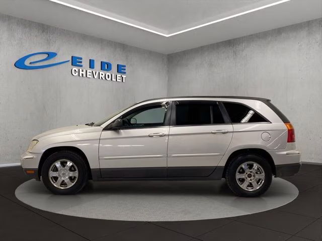 2005 Bright Silver Metallic Clearcoat Chrysler Pacifica Touring AWD SUV