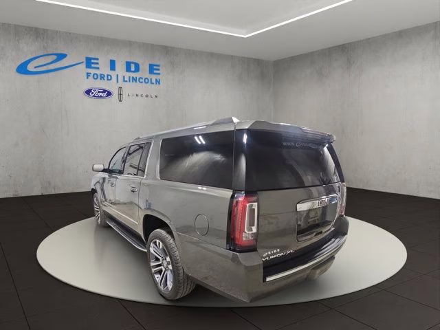 2017 Mineral Metallic GMC Yukon XL Denali 4X4 SUV