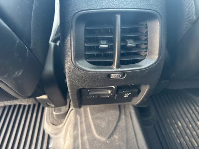 2019 Granite Crystal Metallic Clearcoat Jeep Cherokee Limited 4X4 SUV