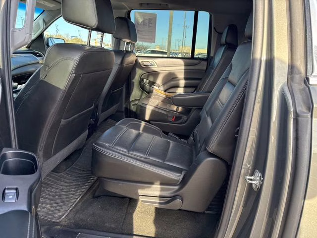 2017 Mineral Metallic GMC Yukon XL Denali 4X4 SUV