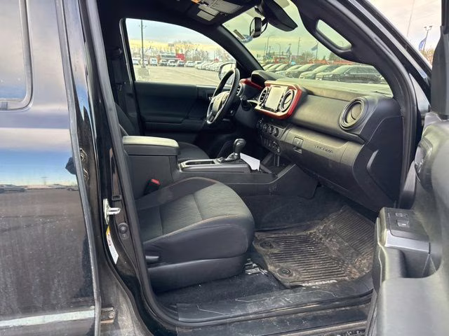 2020 Midnight Black Metallic Toyota Tacoma TRD Sport 4X4 Truck