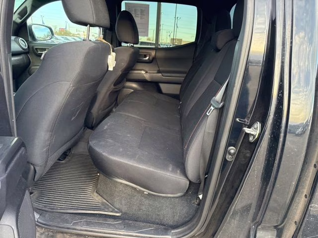 2020 Midnight Black Metallic Toyota Tacoma TRD Sport 4X4 Truck