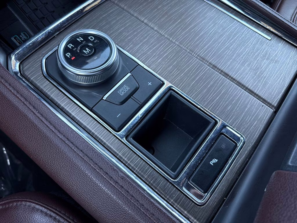 2023 Agate Black Metallic Ford Expedition Limited RWD SUV