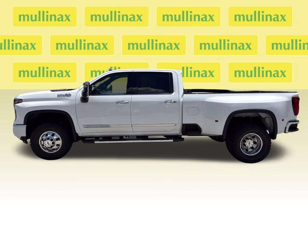 2024 Summit White Chevrolet Silverado 3500HD High Country 4X4 Truck