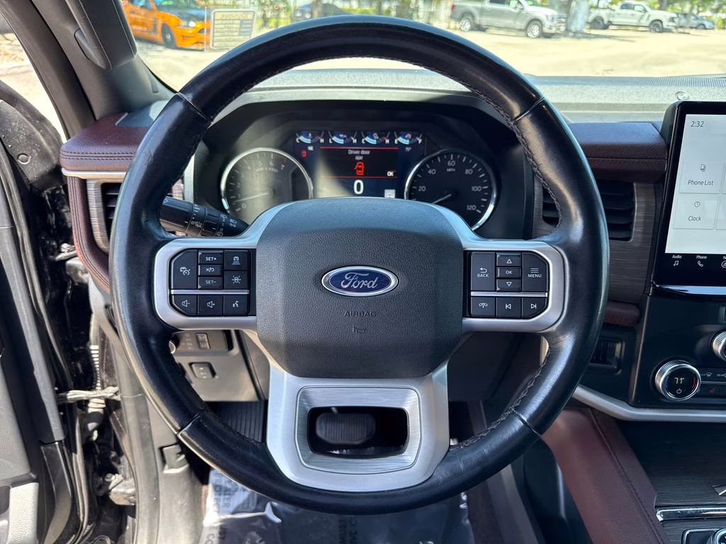 2023 Agate Black Metallic Ford Expedition Limited RWD SUV
