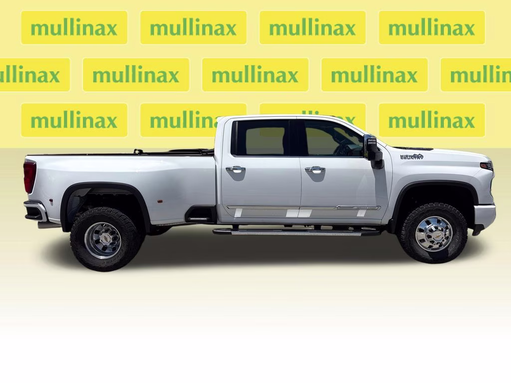 2024 Summit White Chevrolet Silverado 3500HD High Country 4X4 Truck