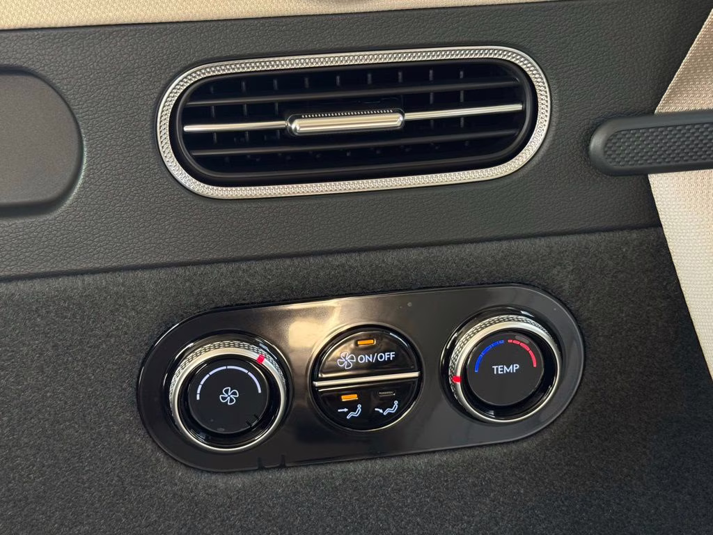 2026 Makalu Gray Genesis GV80 2.5T Advanced AWD SUV