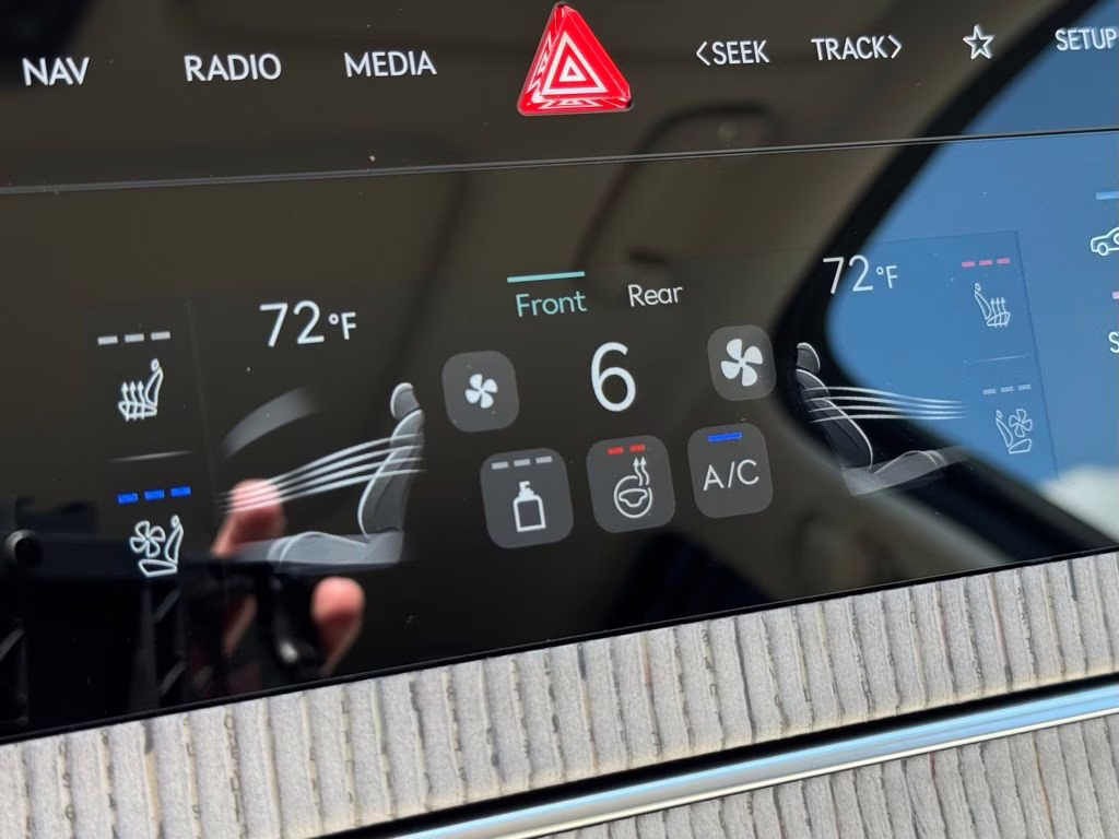 2026 Makalu Gray Genesis GV80 2.5T Advanced AWD SUV