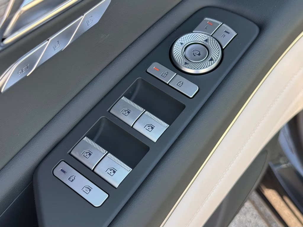 2026 Makalu Gray Genesis GV80 2.5T Select AWD SUV