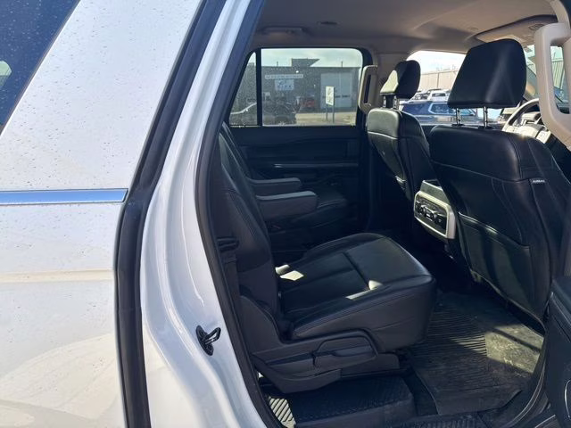 2024 White Metallic Ford Expedition Max XLT 4X4 SUV