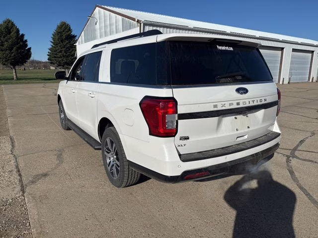 2024 White Metallic Ford Expedition Max XLT 4X4 SUV
