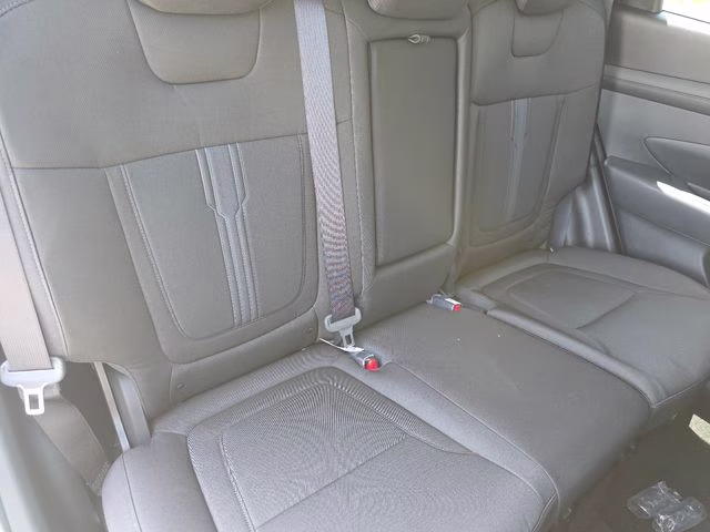 2026 White Pearl Hyundai Tucson SEL AWD SUV
