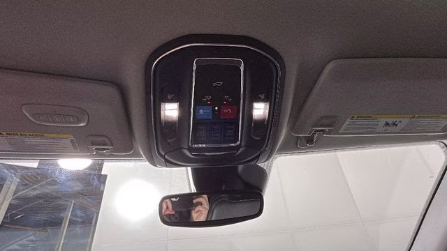 2023 Bright White Clearcoat Jeep Grand Cherokee 4xe 4X4 SUV