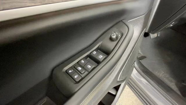 2024 Baltic Gray Metallic Clearcoat Jeep Grand Cherokee 4xe 4X4 SUV