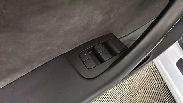 2021 Pearl White Multi-Coat Tesla Model 3 Standard Range Plus RWD Sedan