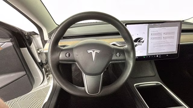 2021 Pearl White Multi-Coat Tesla Model 3 Standard Range Plus RWD Sedan