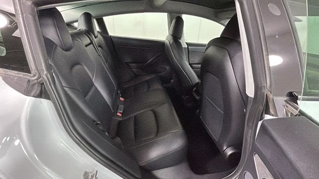 2021 Pearl White Multi-Coat Tesla Model 3 Standard Range Plus RWD Sedan