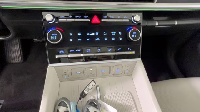 2024 Shimmering Silver Pearl Hyundai Santa Fe Calligraphy AWD SUV