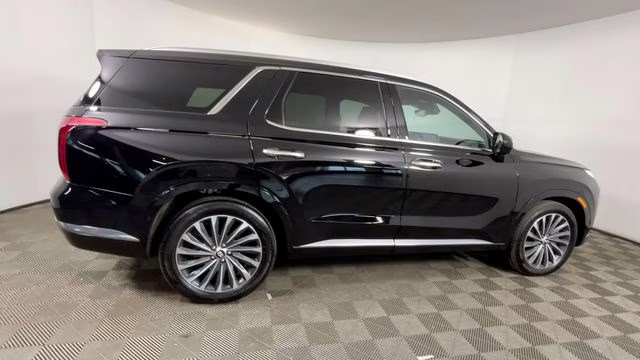 2025 Abyss Black Pearl Hyundai Palisade Calligraphy AWD SUV