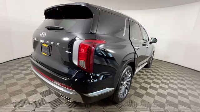 2025 Abyss Black Pearl Hyundai Palisade Calligraphy AWD SUV
