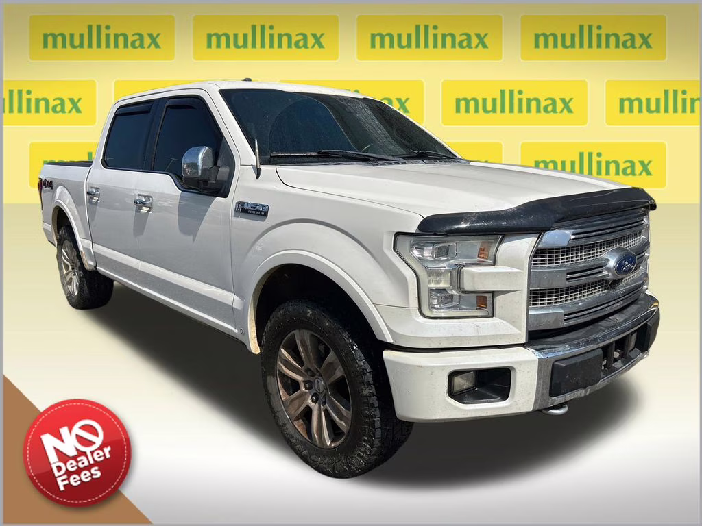 2015 White Platinum Clearcoat Metallic Ford F-150 Platinum 4X4 Truck