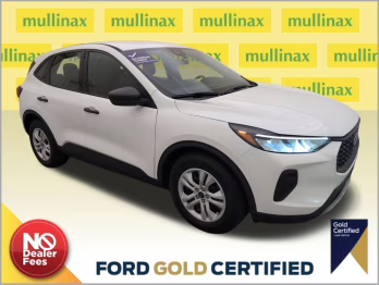 2023 Oxford White Ford Escape Base FWD SUV