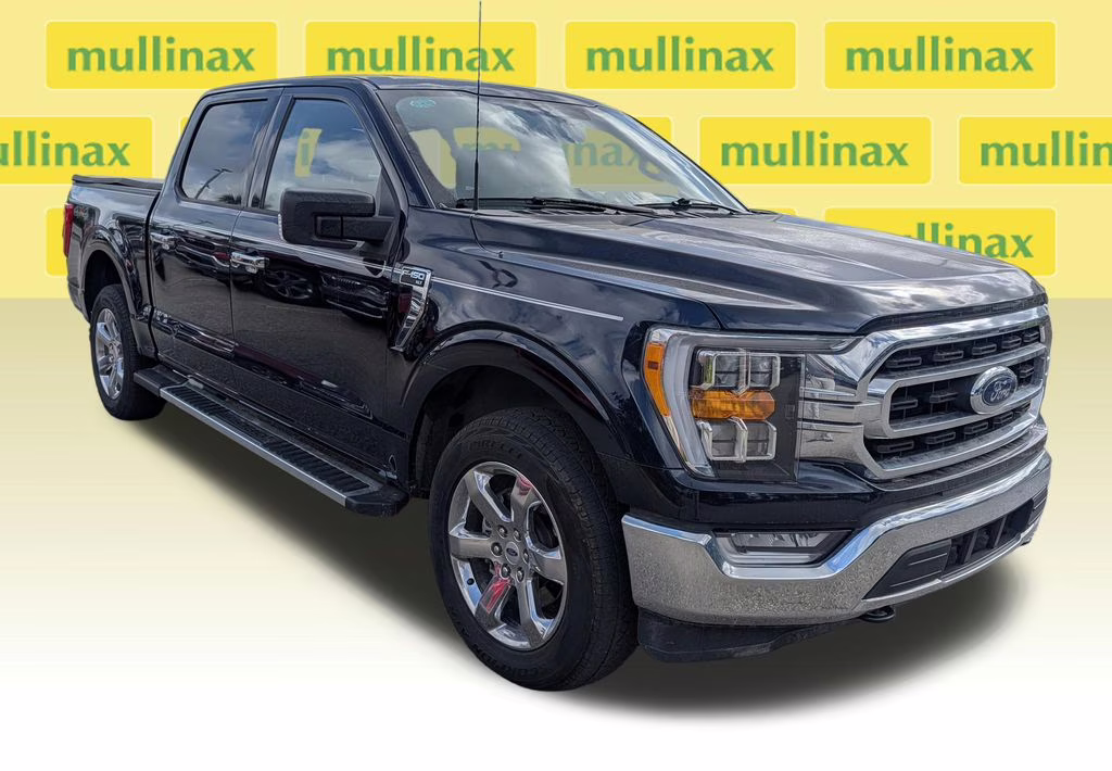 2023 Antimatter Blue Metallic Ford F-150 XLT 4X4 Truck