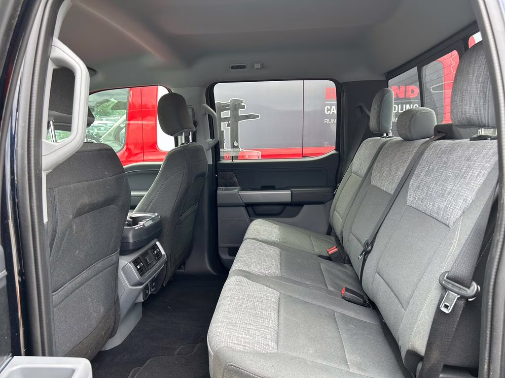 2023 Antimatter Blue Metallic Ford F-150 XLT 4X4 Truck