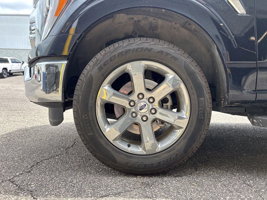 2023 Antimatter Blue Metallic Ford F-150 XLT 4X4 Truck