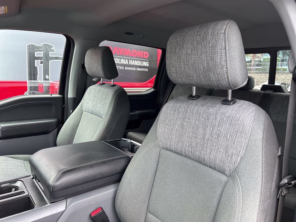2023 Antimatter Blue Metallic Ford F-150 XLT 4X4 Truck