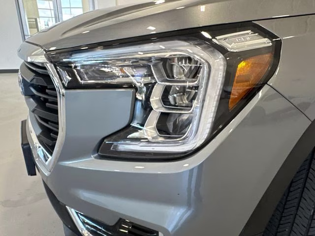 2023 Sterling Metallic GMC Terrain SLE AWD SUV