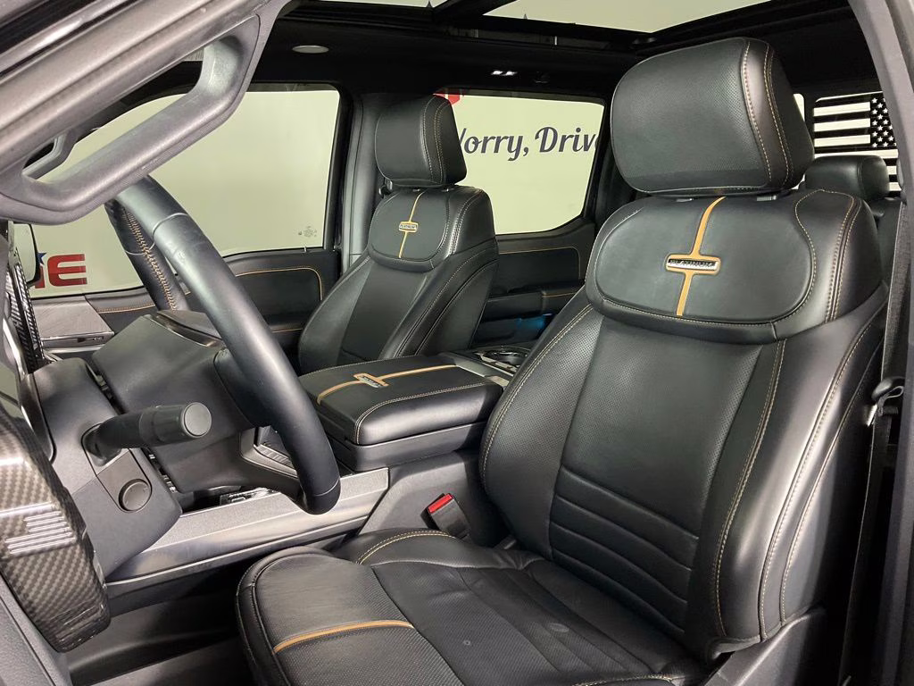 2023 Black Metallic Ford F-150 Platinum 4X4 Truck