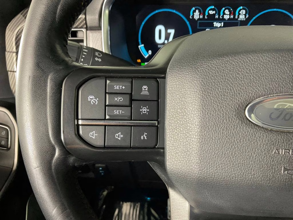 2023 Black Metallic Ford F-150 Platinum 4X4 Truck