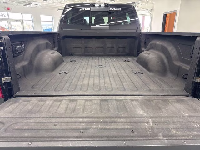 2023 Diamond Black Crystal Pearlcoat Ram 3500 Limited 4X4 Truck