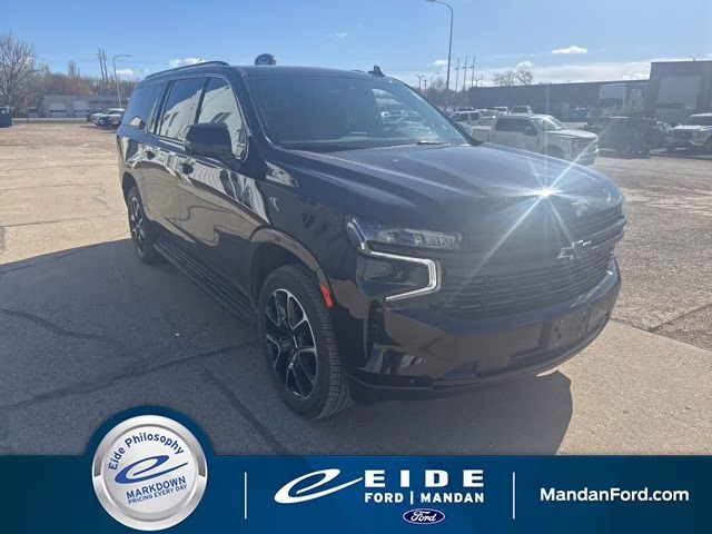 2023 Black Chevrolet Suburban RST 4X4 SUV