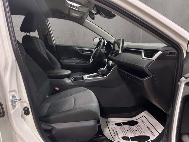 2025 Ice Cap Toyota RAV4 XLE AWD SUV