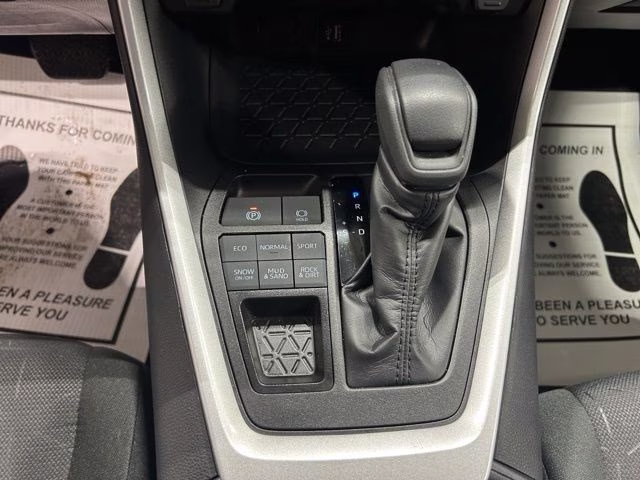 2025 Ice Cap Toyota RAV4 XLE AWD SUV