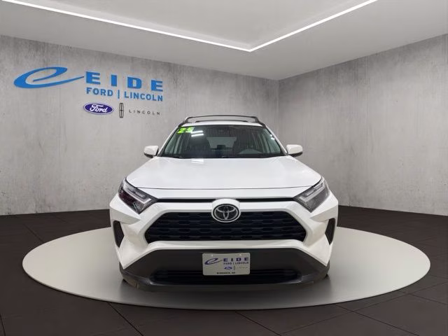 2025 Ice Cap Toyota RAV4 XLE AWD SUV