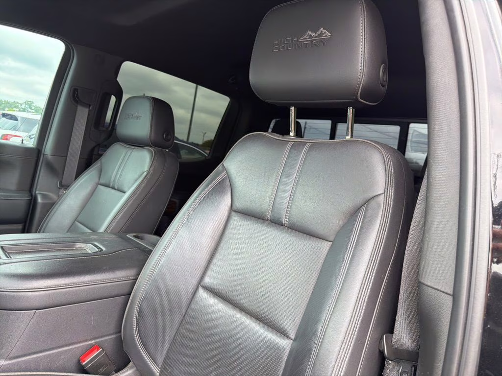 2021 Black Chevrolet Silverado 1500 High Country 4X4 Truck