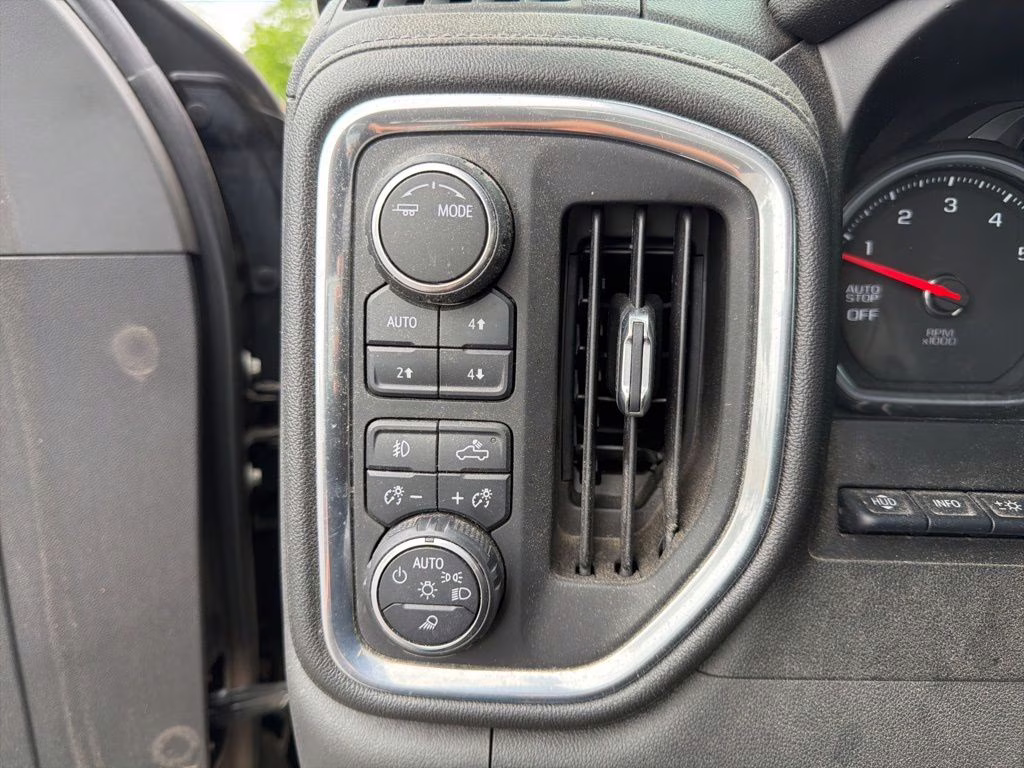 2021 Black Chevrolet Silverado 1500 High Country 4X4 Truck