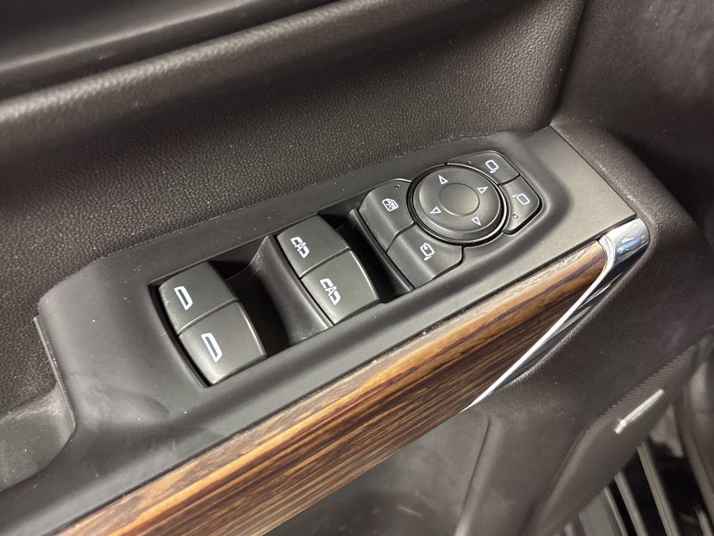 2021 Black Chevrolet Silverado 1500 High Country 4X4 Truck