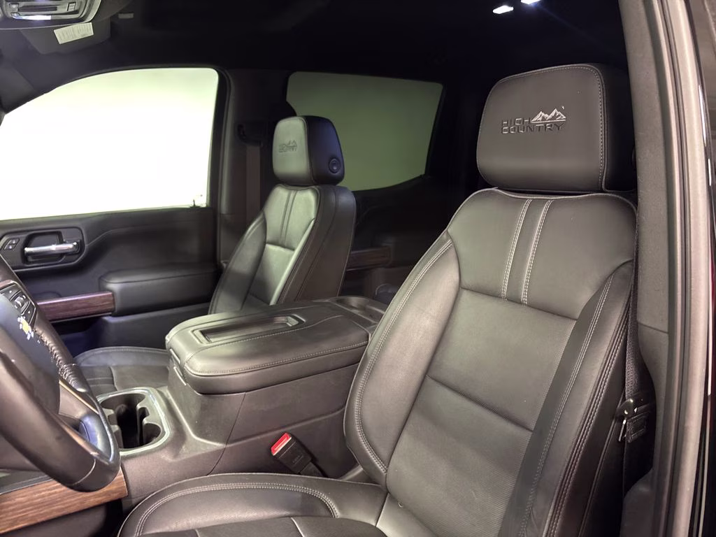2021 Black Chevrolet Silverado 1500 High Country 4X4 Truck