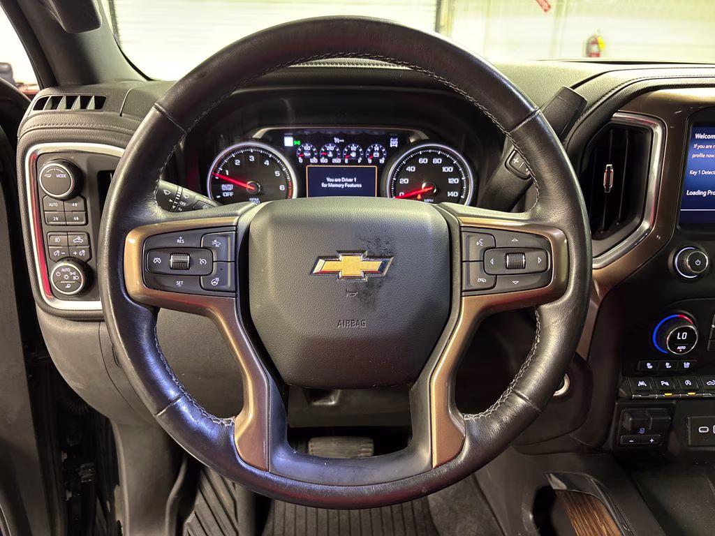 2021 Black Chevrolet Silverado 1500 High Country 4X4 Truck