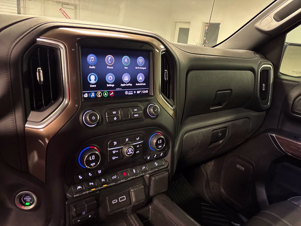 2021 Black Chevrolet Silverado 1500 High Country 4X4 Truck