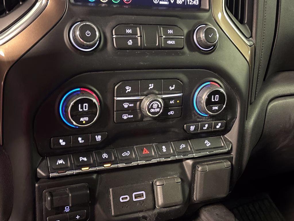 2021 Black Chevrolet Silverado 1500 High Country 4X4 Truck