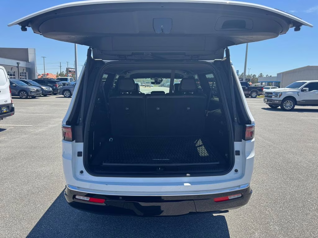 2024 Bright White Clearcoat Jeep Wagoneer L Series II RWD SUV